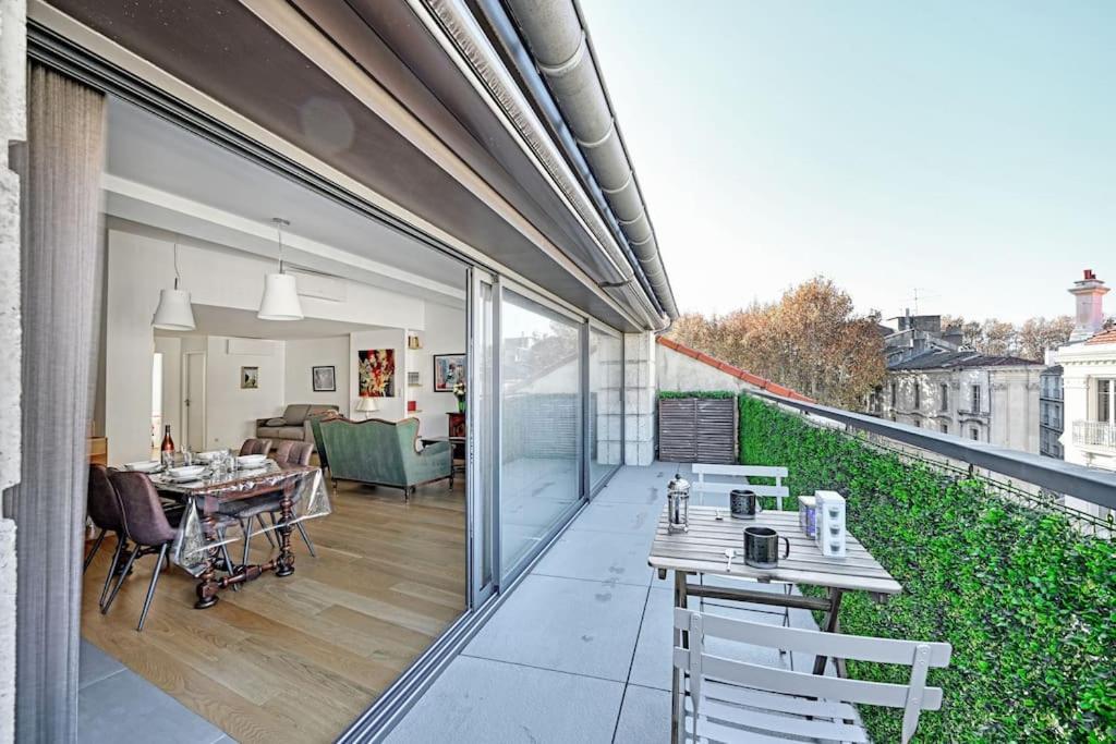 Le Loft Des Papes - 2 Terrasses - Vue Panoramique Sur La Ville - Ac Clim 아비뇽 외부 사진
